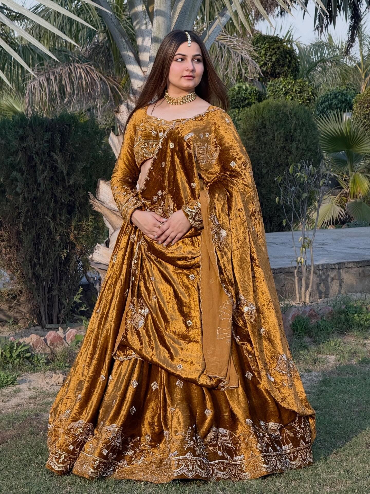 Saiyara Golden Velvet Lehenga Choli | Bridal & Wedding Wear – Radhika Boutique